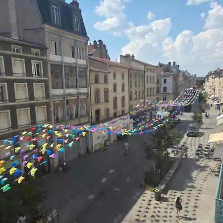 Duplex 80m2 - Hypercentre - Place Stanislas Daire *